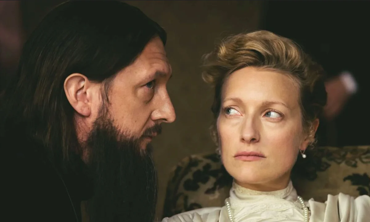 Кадр из сериала &laquo;Последние цари&raquo;